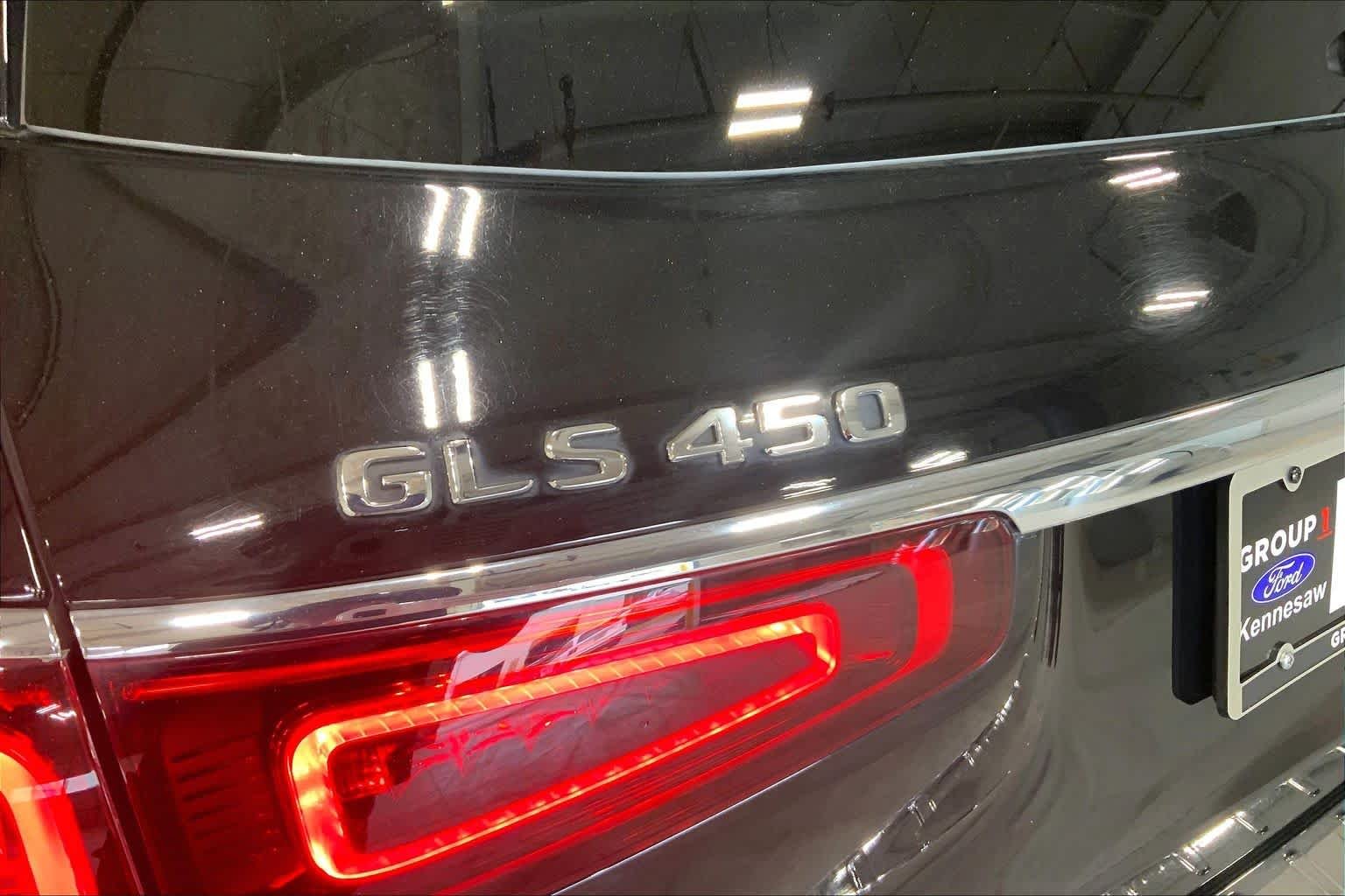 Used 2021 Black Mercedes-Benz GLS 450 image 31