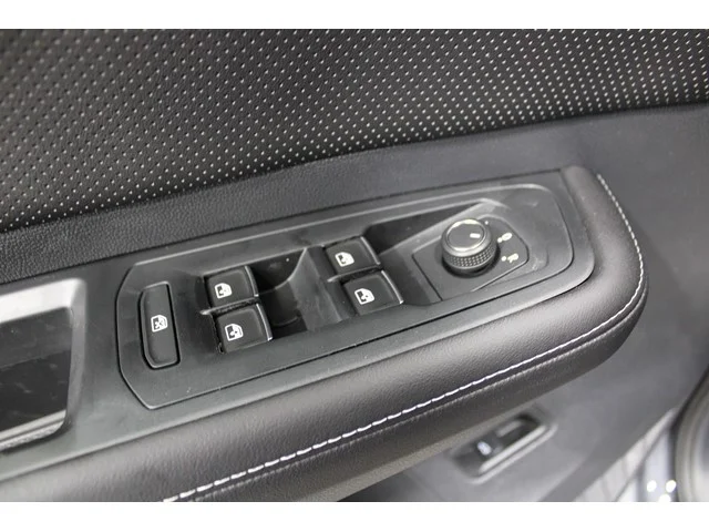 New 2026 Pure Gray Volkswagen 2.0T SEL R-Line Black image 7