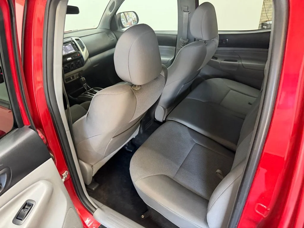 Used 2014 Barcelona Red Metallic Toyota Base image 32