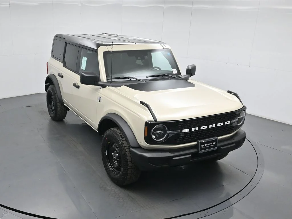 New 2026 Beige Ford Big Bend image 33
