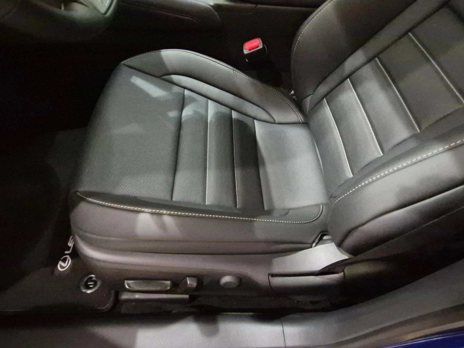 New 2026 Ultrasonic Blue Mica 2.0 Lexus  350 F SPORT image 5