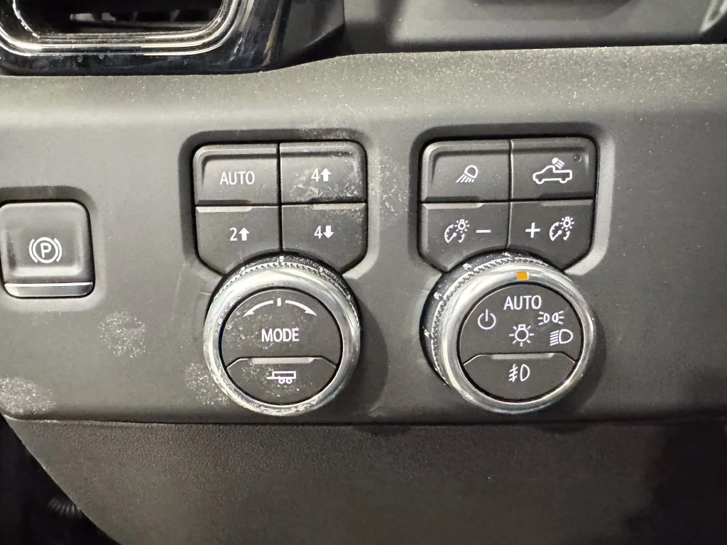 Certified Used 2026 Onyx Black GMC AT4 image 22