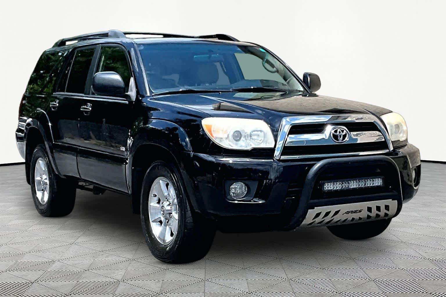 Used 2008 Black Toyota SR5 image 2