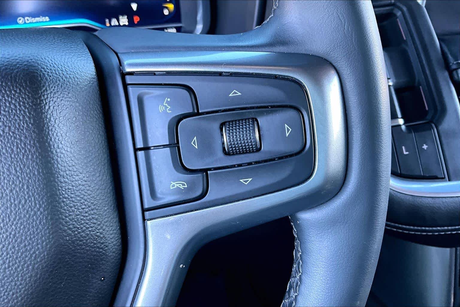 Used 2023 Summit White Chevrolet Z71 image 22