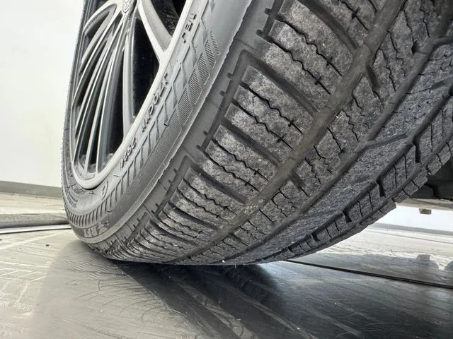 Certified Used 2021 Black Mercedes-Benz C 300 image 11