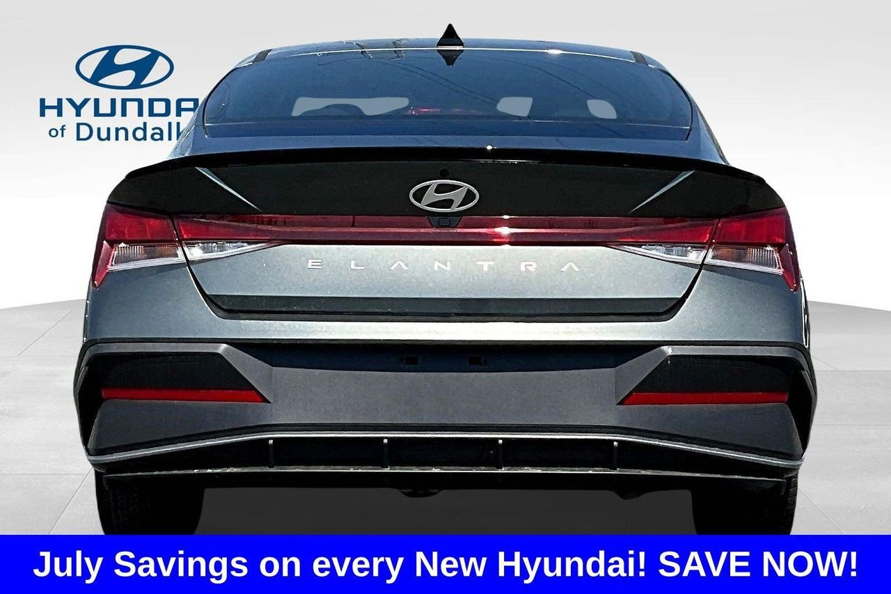 New 2026 Gray Hyundai SEL Sport Premium image 25