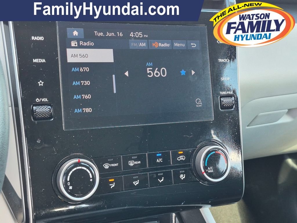 Certified Used 2023 Gray Hyundai SE image 16
