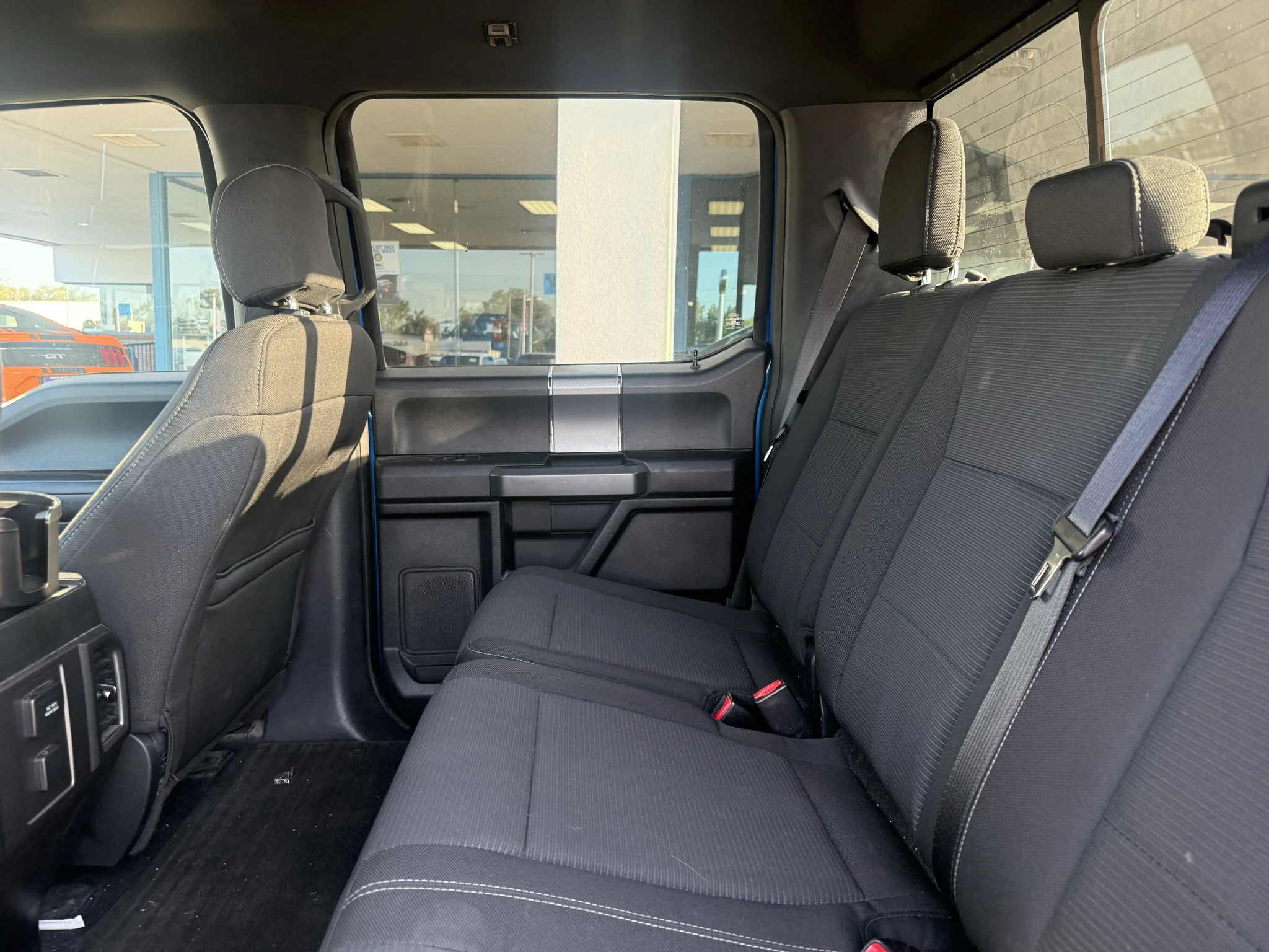 Used 2015 Blue Flame Metallic Ford XLT image 13