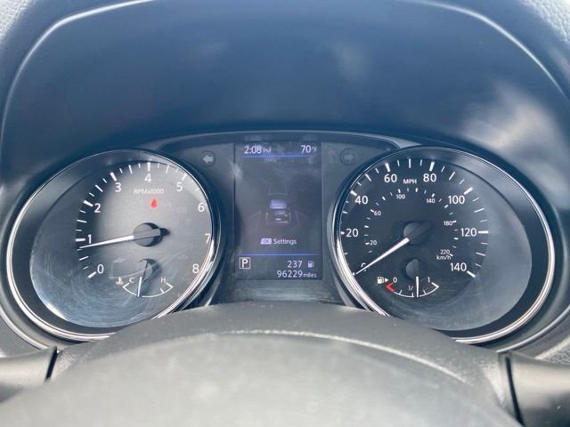 Used 2019 Magnetic Black Pearl Nissan S image 45
