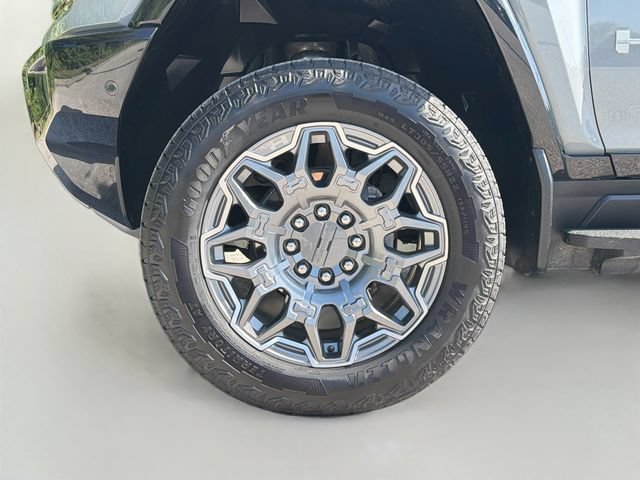 Used 2026 Meteorite Metallic (Gray) GMC 3X image 42