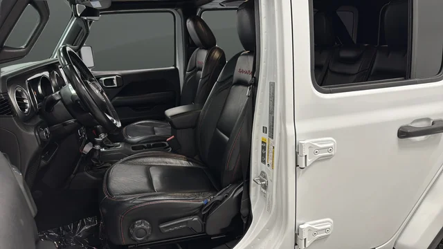 Used 2022 Bright White Clearcoat Jeep Unlimited Sahara image 9