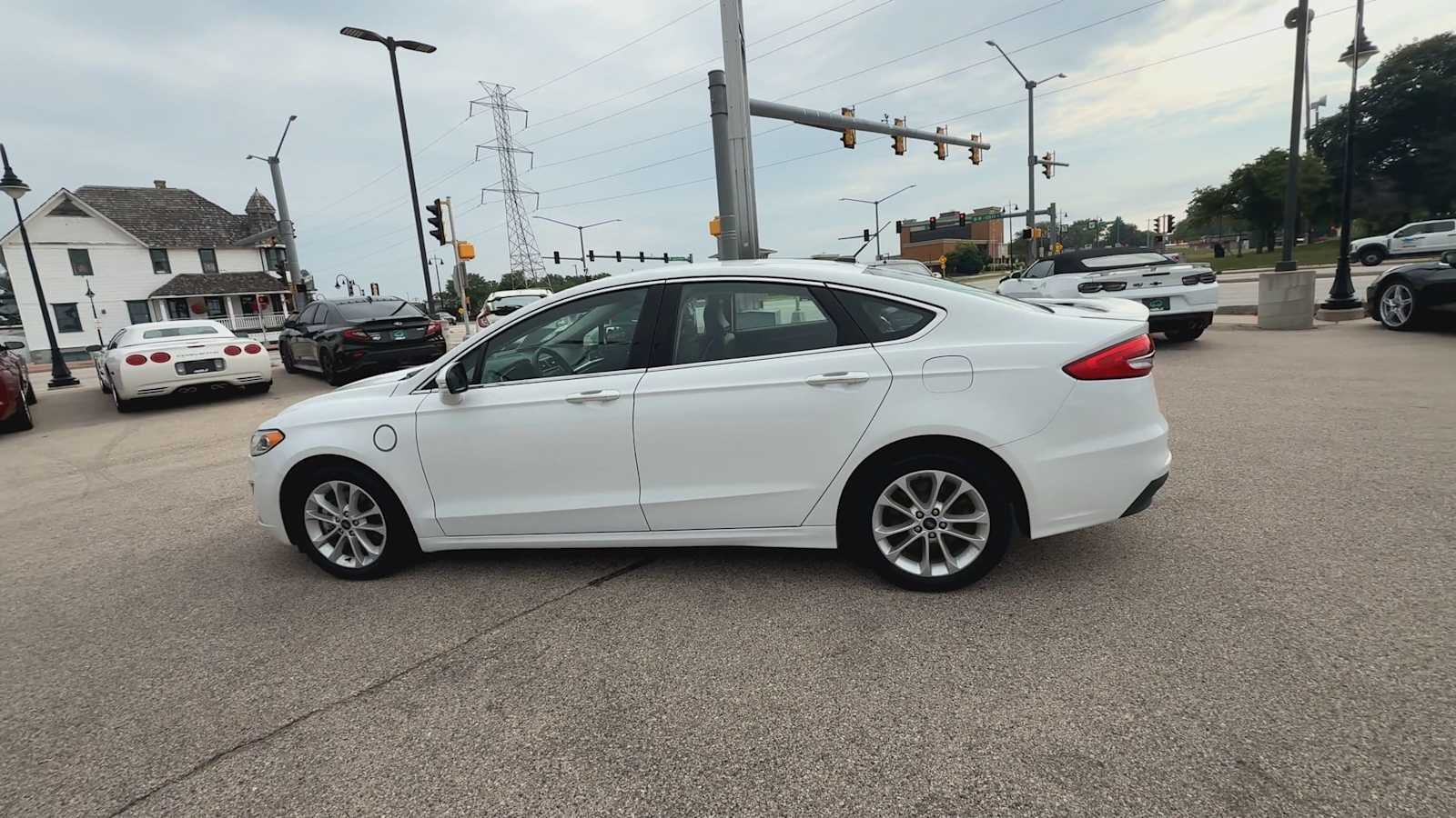 Used 2019 White Ford Titanium image 5