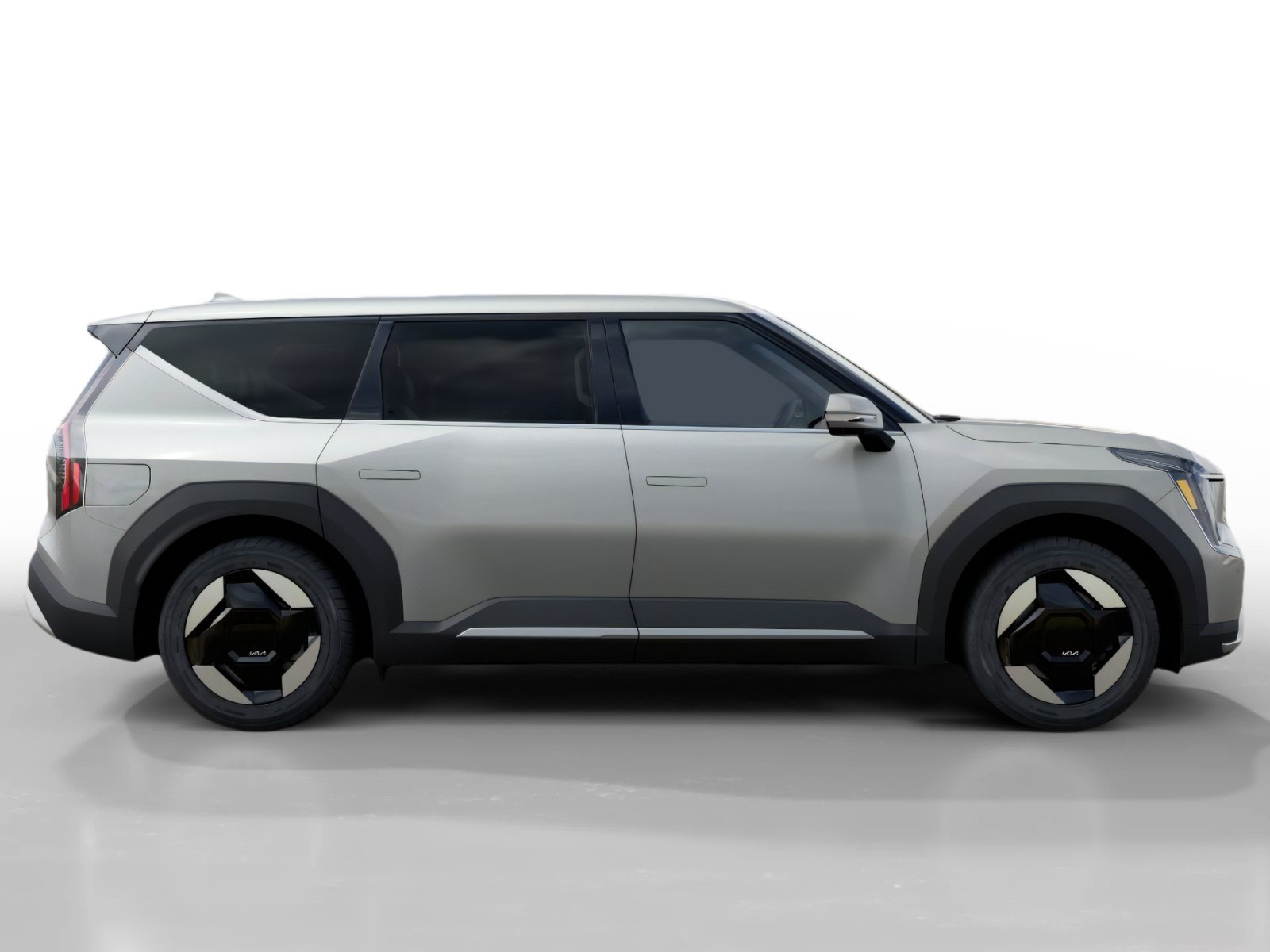New 2026 Silver Kia Light Long Range image 7
