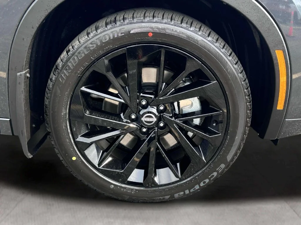 New 2026 Moonrock Gray Nissan Platinum image 11