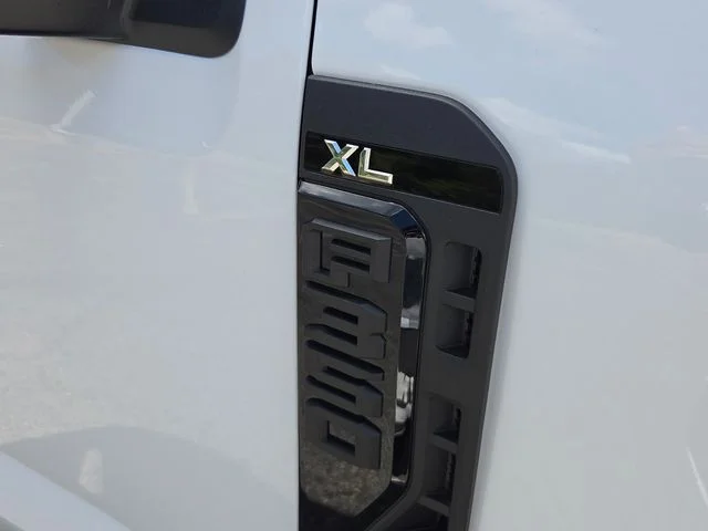 New 2027 Oxford White Ford F-350® XL image 12