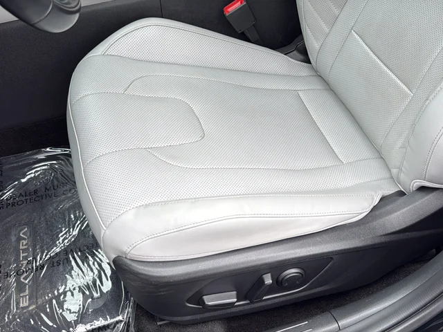 Certified Used 2023 Black Hyundai Limited image 18