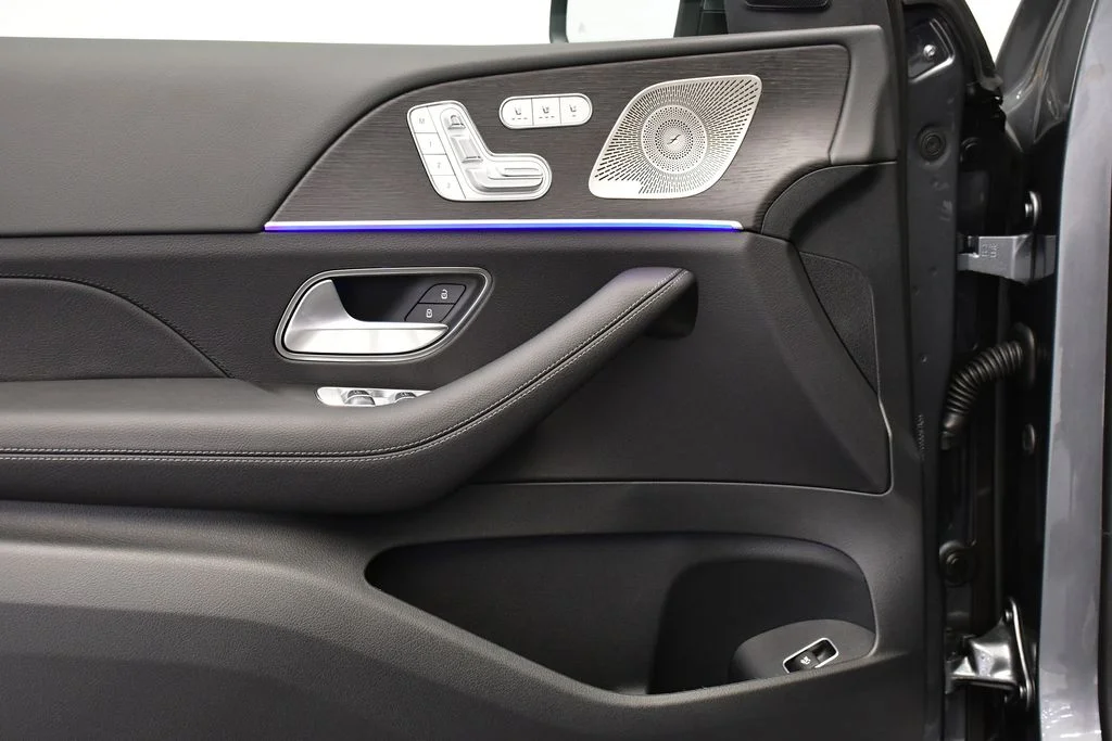 2026 Mercedes-Benz GLS Base - Photo 34