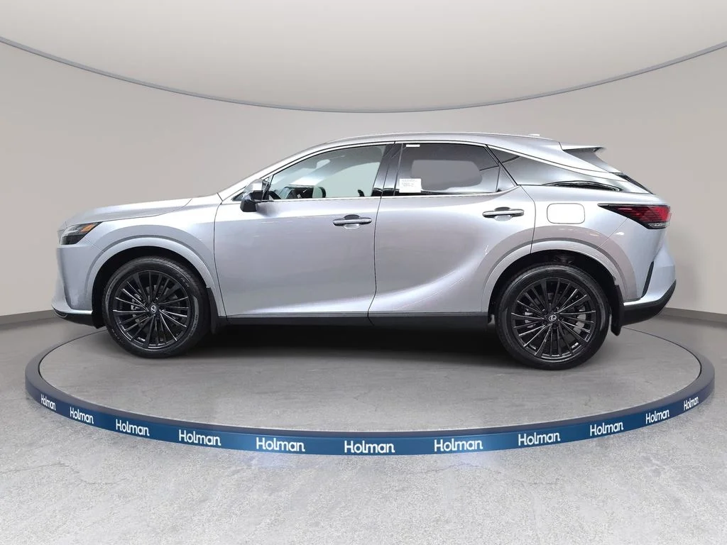 New 2026 Iridium Lexus PREMIUM image 8