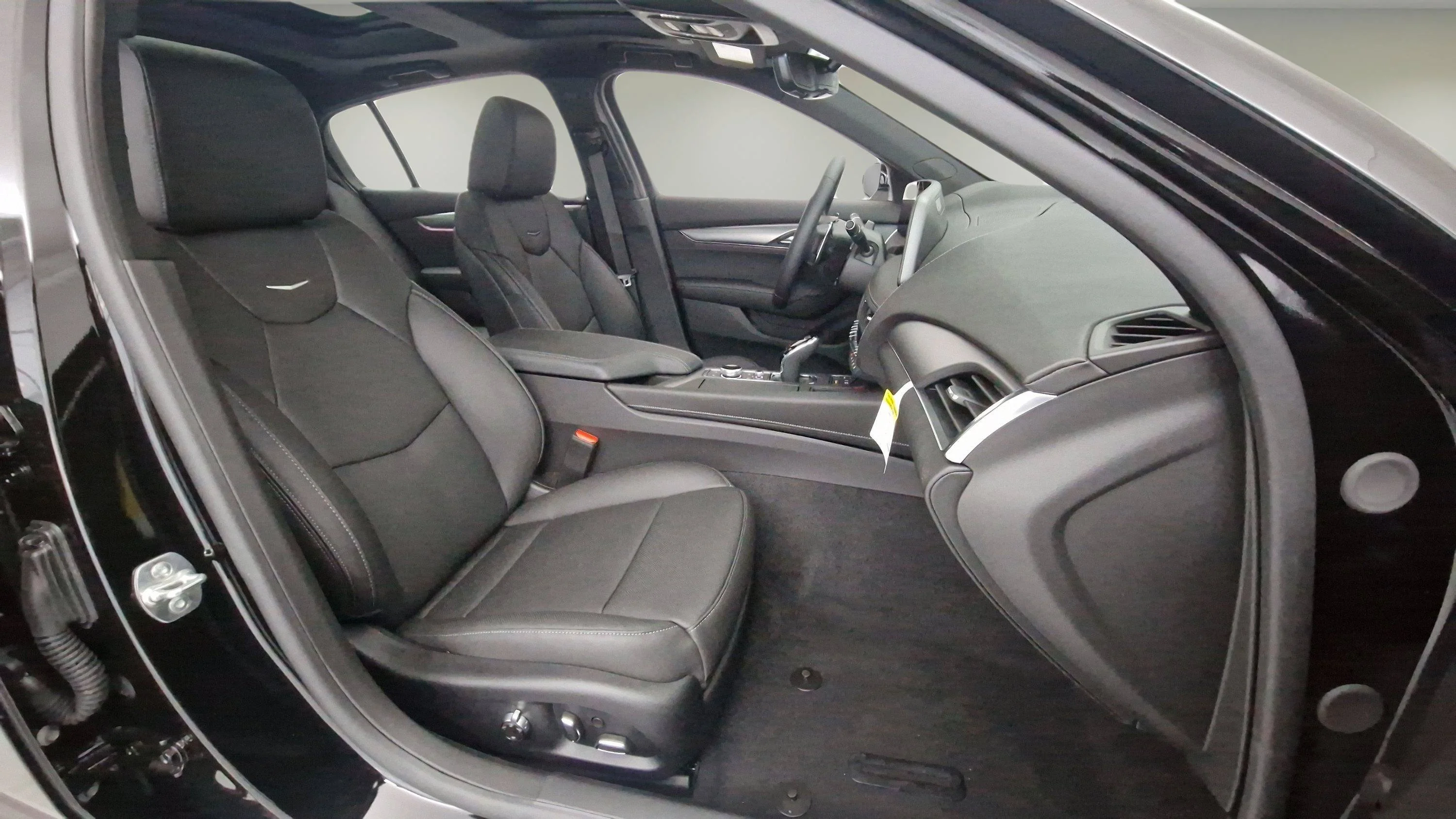 New 2025 Black Raven Cadillac Premium Luxury image 16
