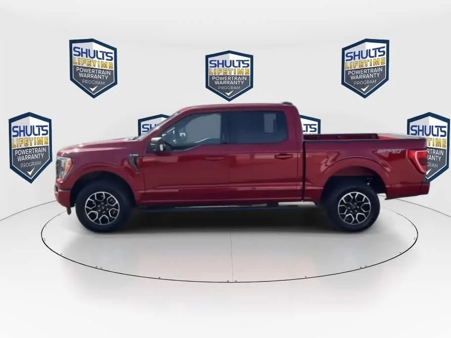 Used 2022 Rapid Red Metallic Tinted Clearcoat Ford XLT image 5