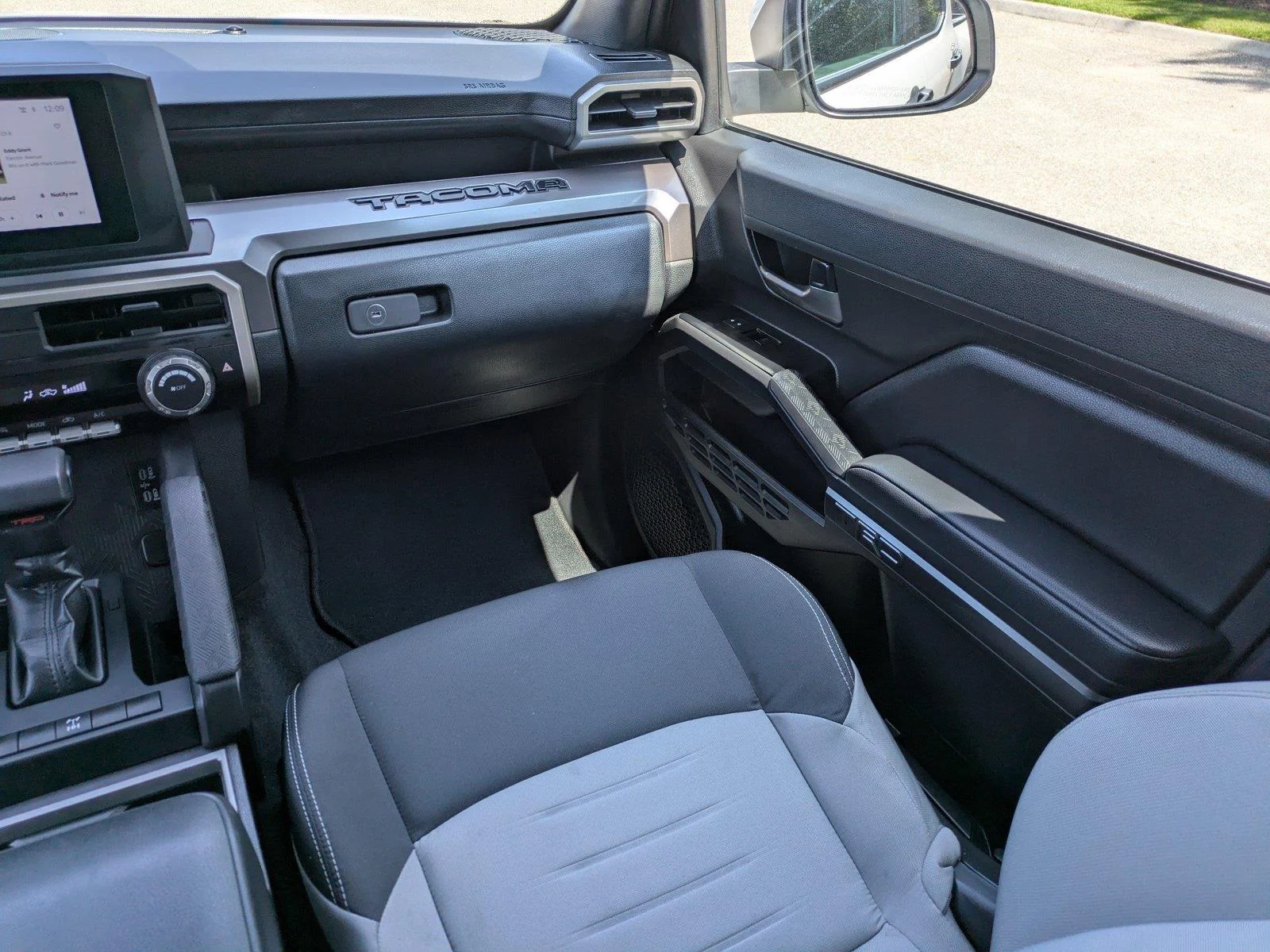 Used 2026  TOYOTA  image 17