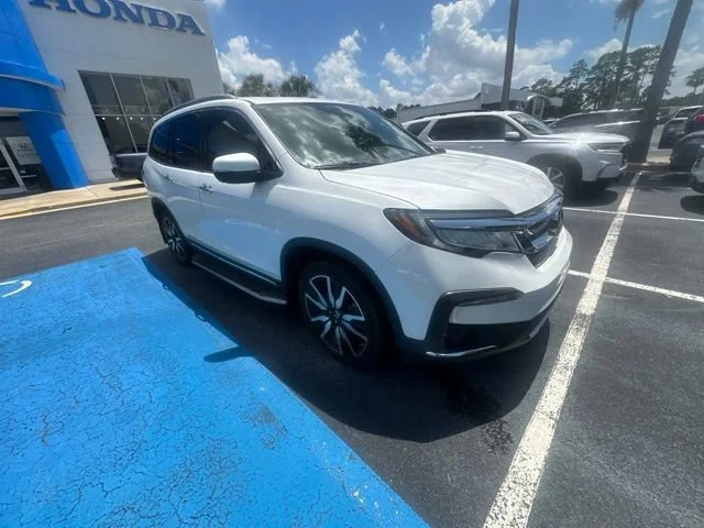 Used 2022 Platinum White Pearl Honda Elite AWD image 4