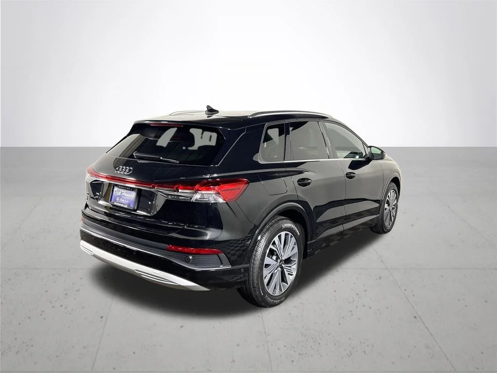 Used 2023 Black Audi Premium Plus image 6