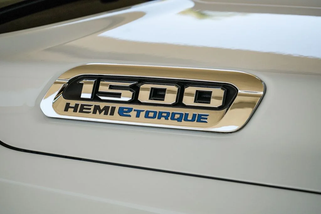 Used 2023 White Ram Big Horn/Lone Star image 10
