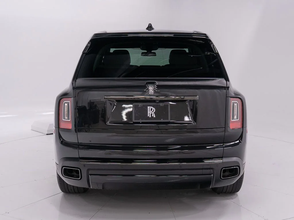 Certified Used 2023 Infinity Black Rolls-Royce Black Badge image 4