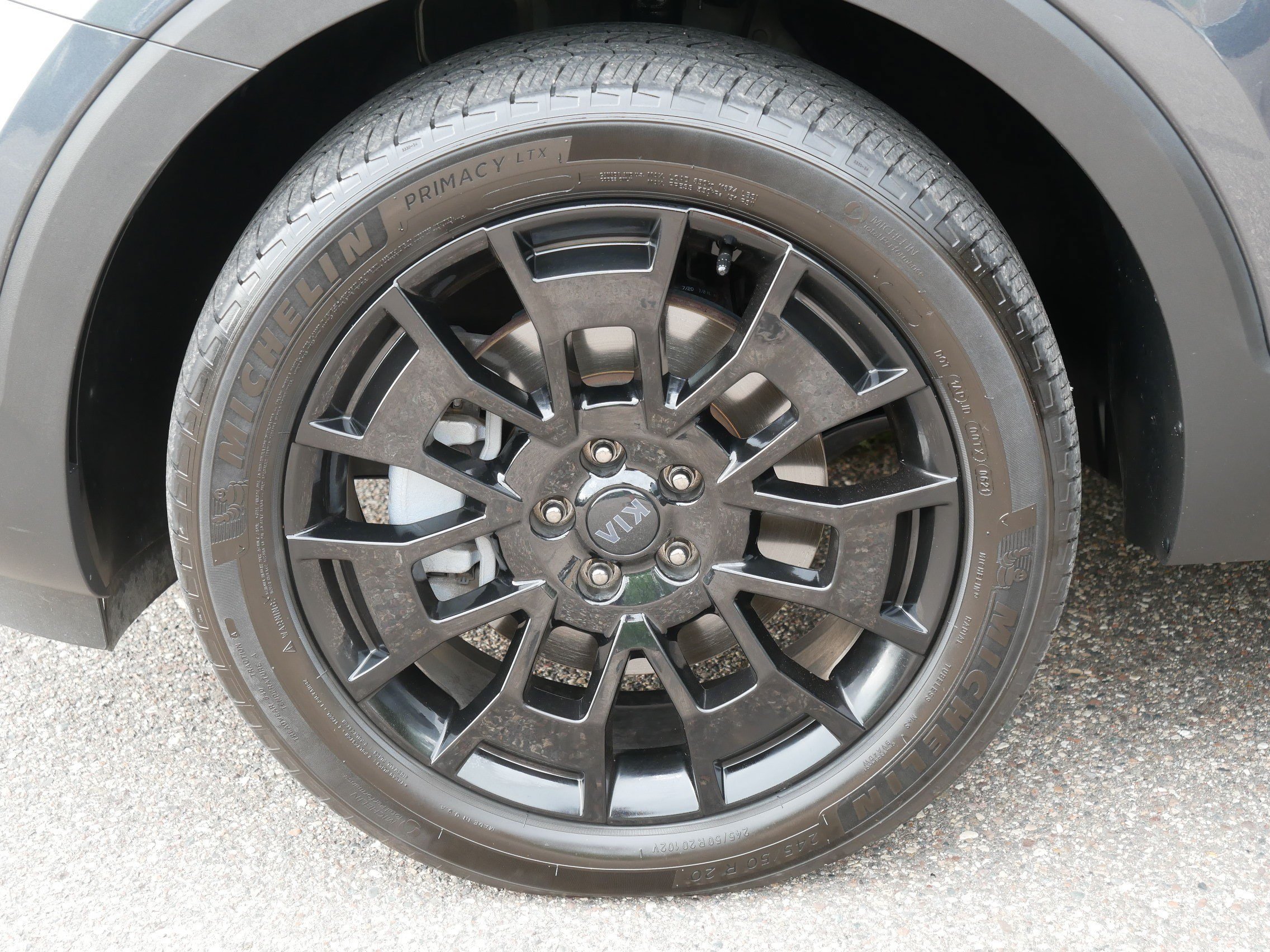 Certified Used 2021 Gravity Grey Kia SX image 15