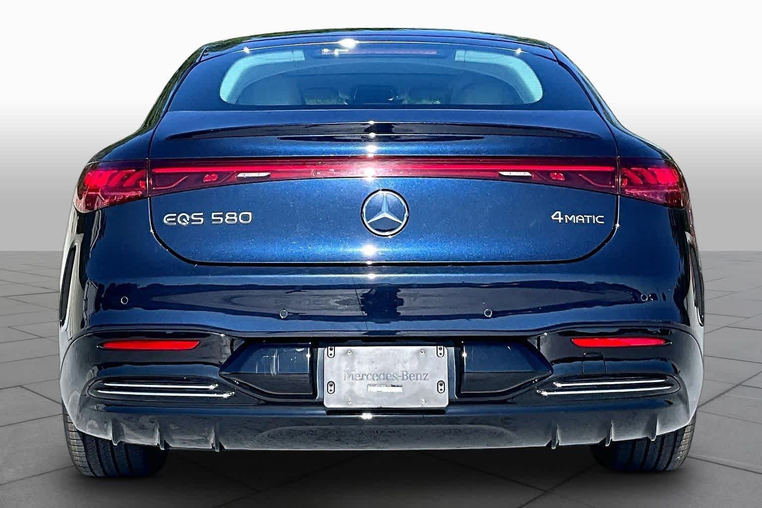 Used 2022 Nautical Blue Metallic Mercedes-Benz EQS 580 image 4