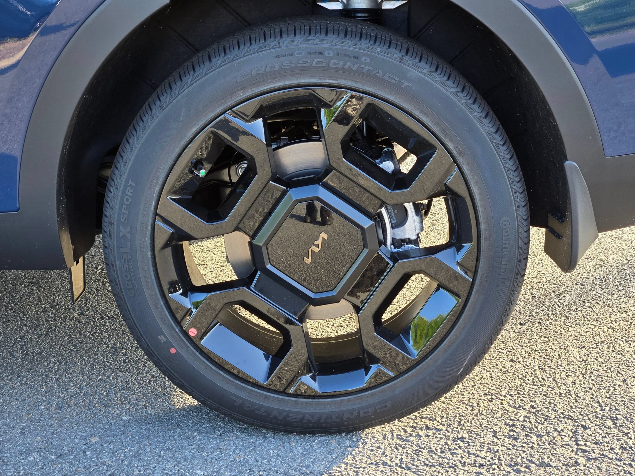New 2026 Midnight Lake Blue Kia X-Line SX image 13
