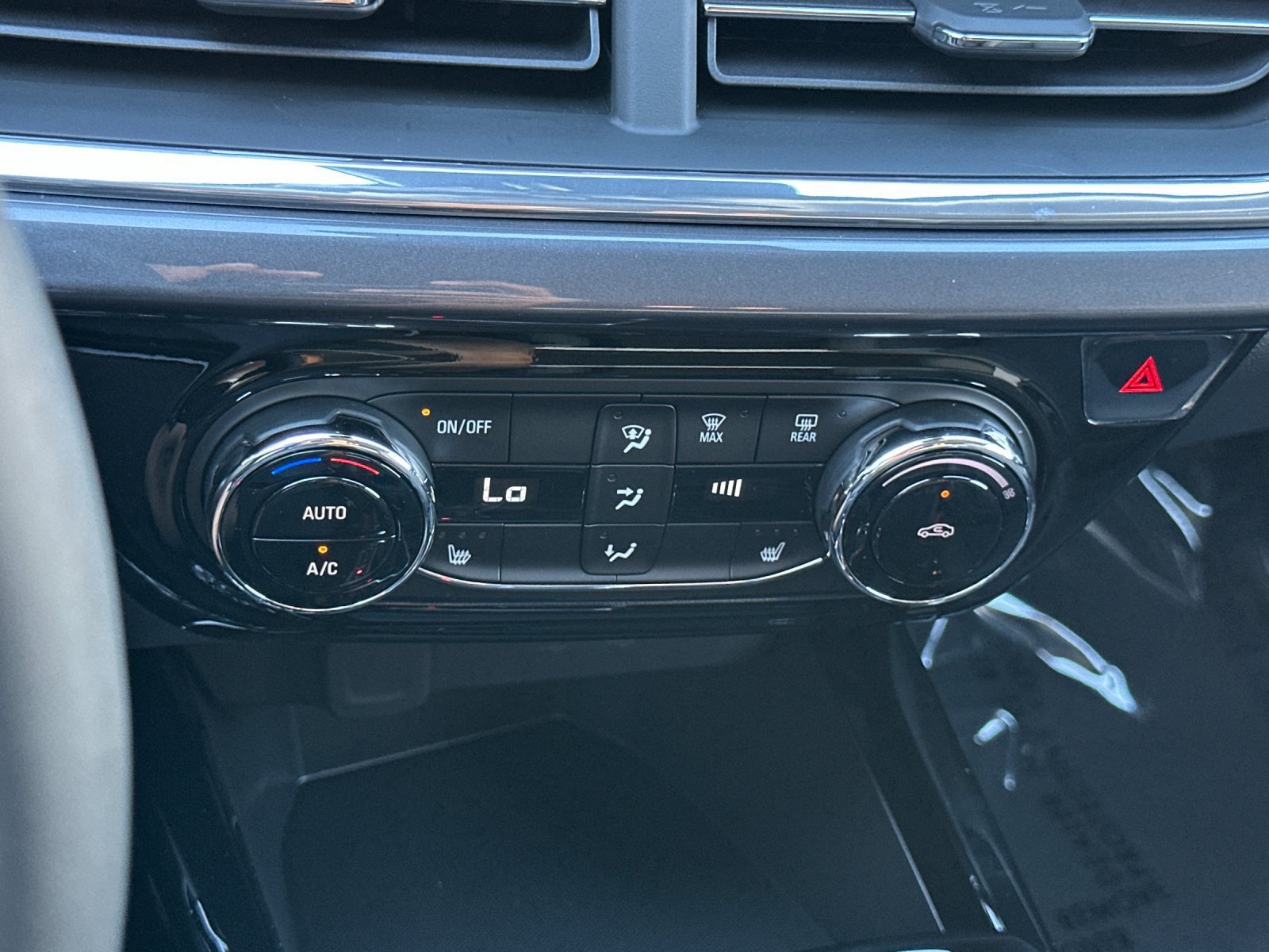 2026 Chevrolet Trax Activ - Photo 20