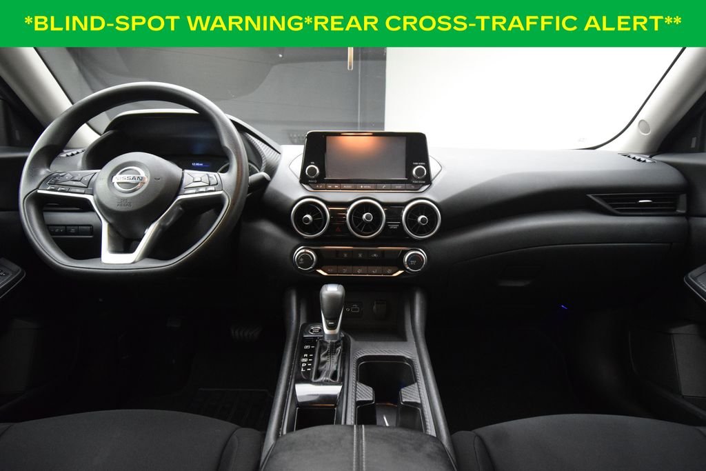 Used 2022 Gun Metallic Nissan S image 3