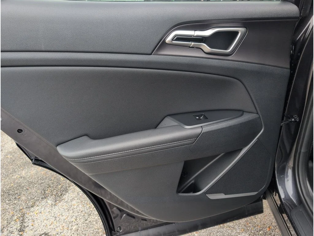 New 2026 Panthera Metal Kia EX image 31