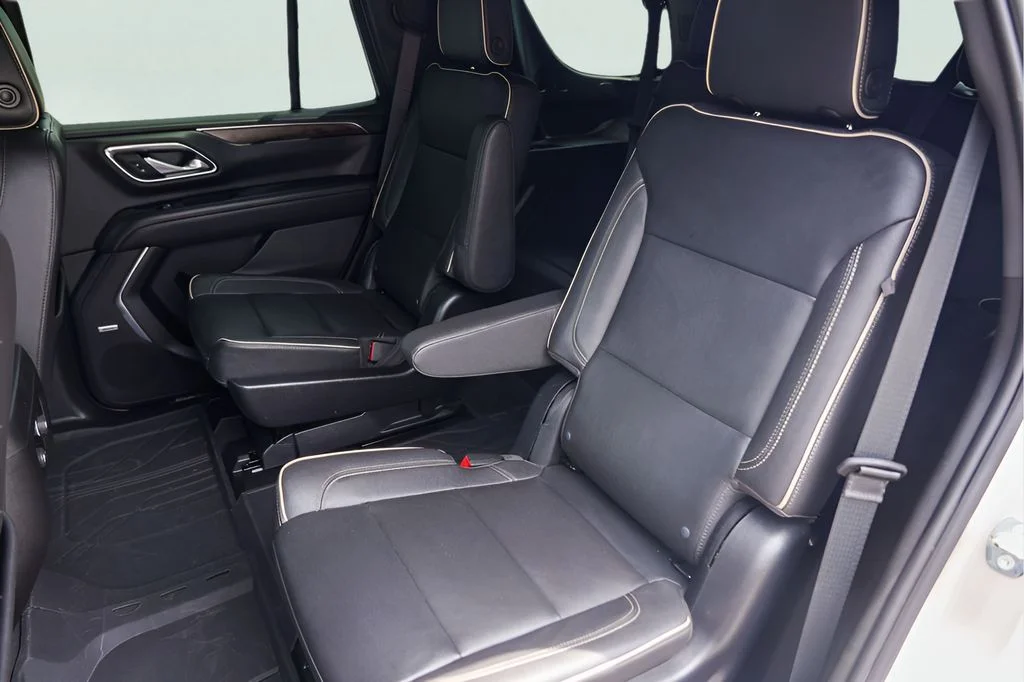 Used 2023 Beige Chevrolet Premier image 29
