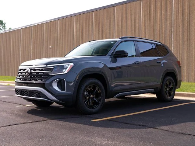 New 2026 Gray Volkswagen 2.0T Peak Edition image 7