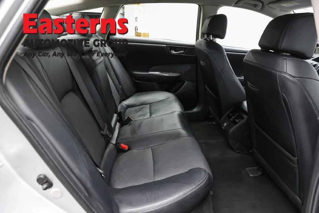 Used 2018 Silver Honda Touring image 22