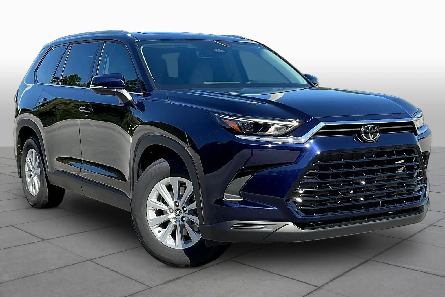 New 2026 Blueprint Toyota XLE image 2