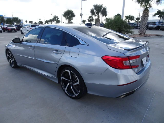Used 2021 Lunar Silver Metallic Honda Sport image 6