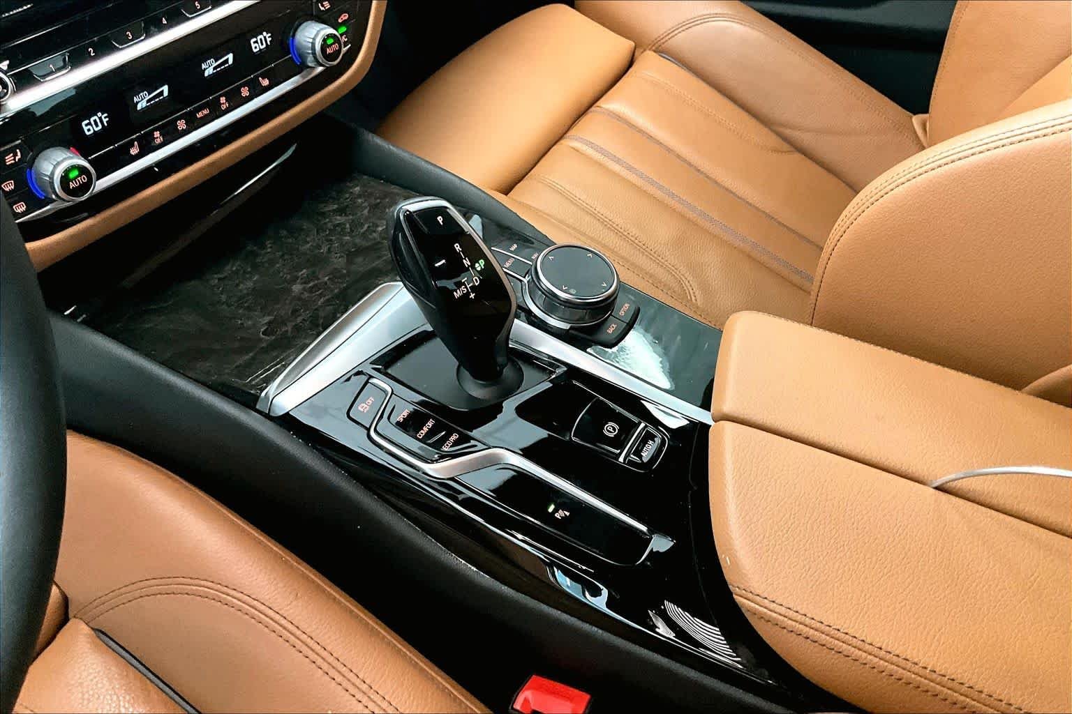 Used 2023 Alpine White BMW 530i image 14