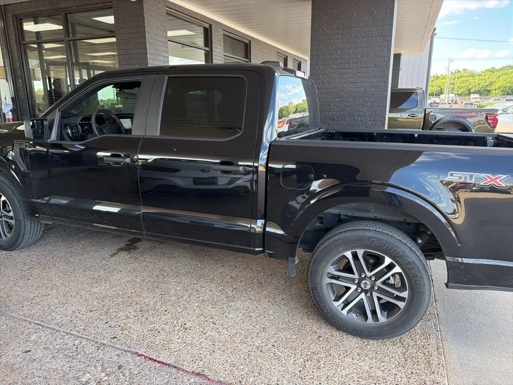 Used 2023 Black Ford XL image 1