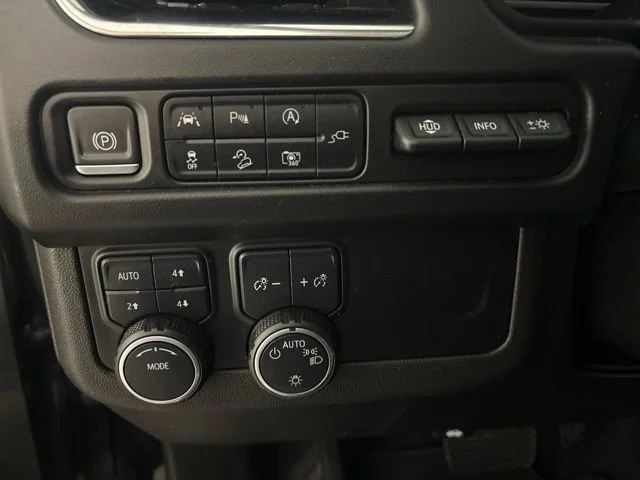 Used 2022 Black Chevrolet Premier image 16