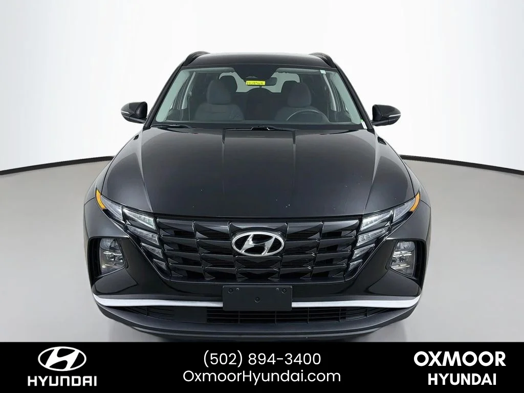 Used 2022 Phantom Black Hyundai SEL image 2