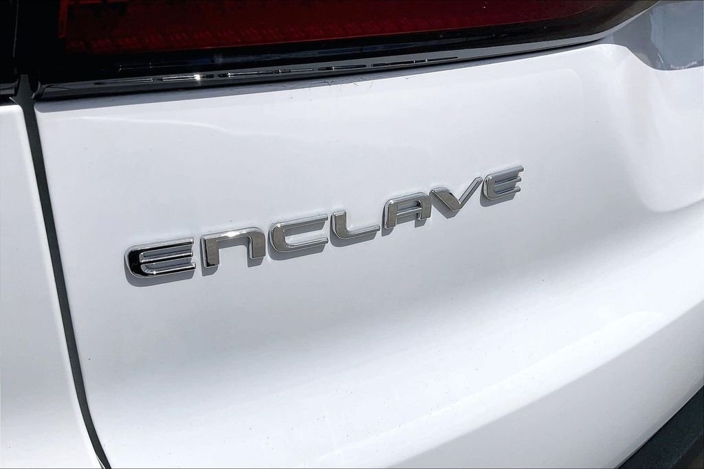 Used 2025 White Buick Preferred image 21