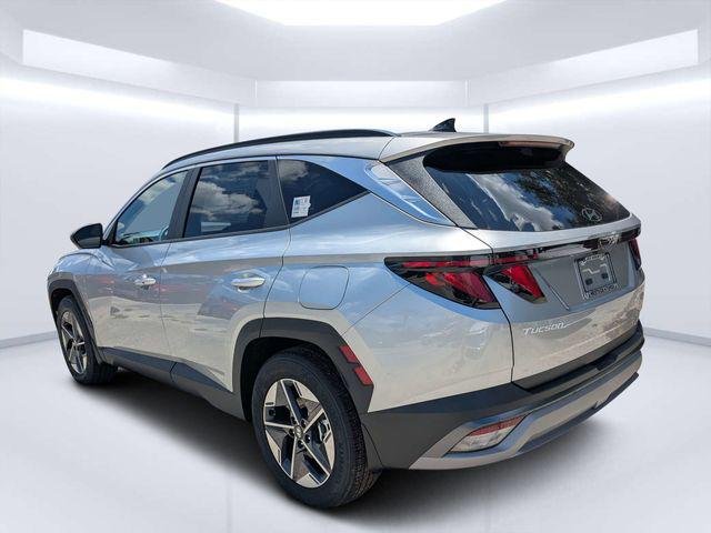 New 2026 Silver Hyundai SEL FWD image 5