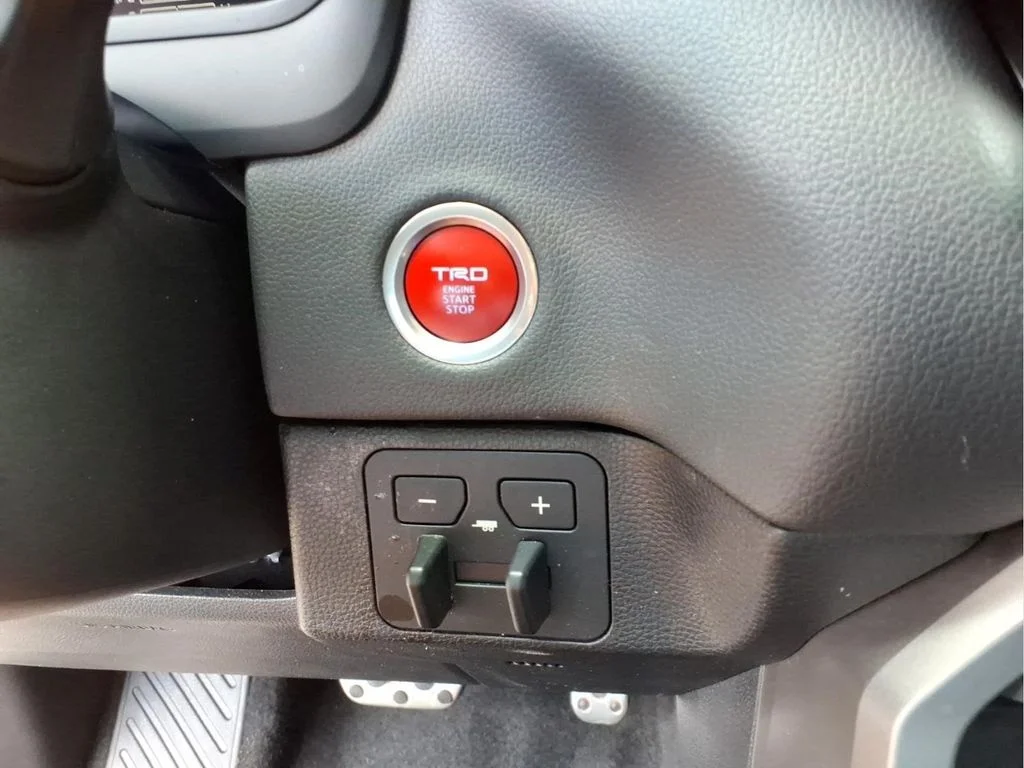 Used 2024  Toyota Limited image 11