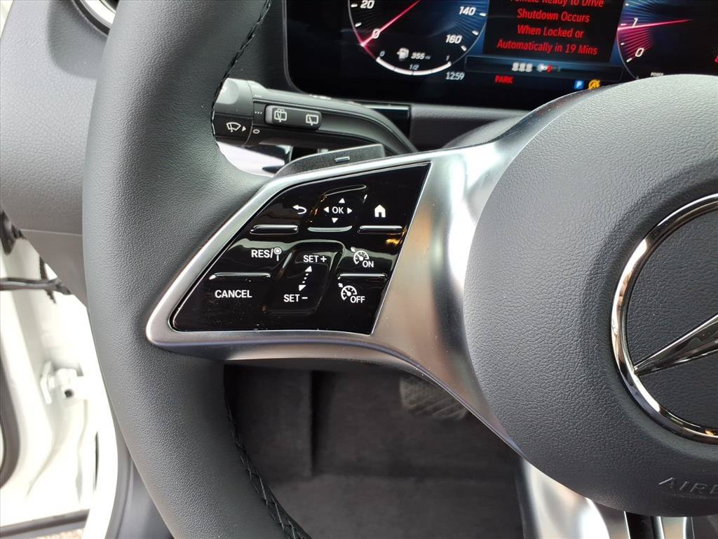 New 2026 Polar White Mercedes-Benz GLA 250 image 16