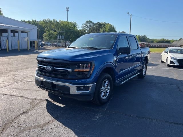 Used 2024 Blue Ford XLT image 36