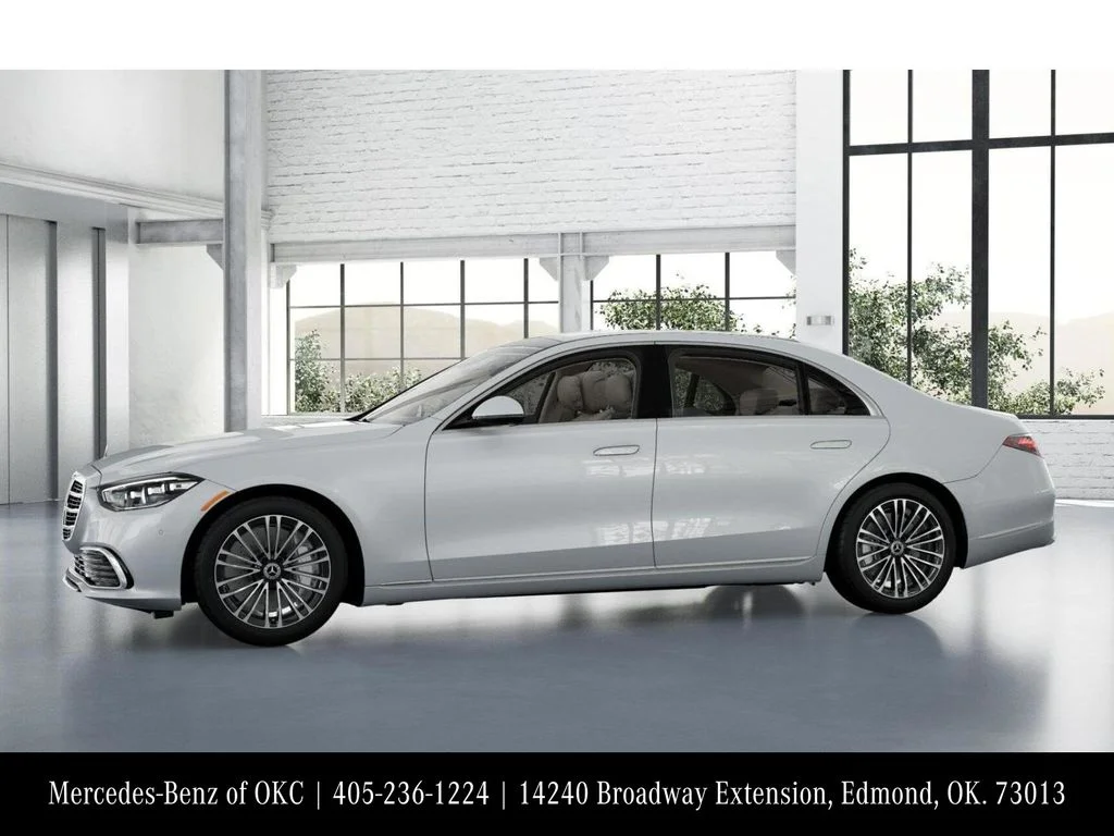 New 2026 White Mercedes-Benz S 580 image 36